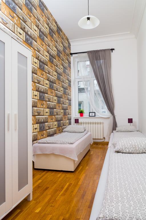 Retro Hostel Poznan Bilik gambar