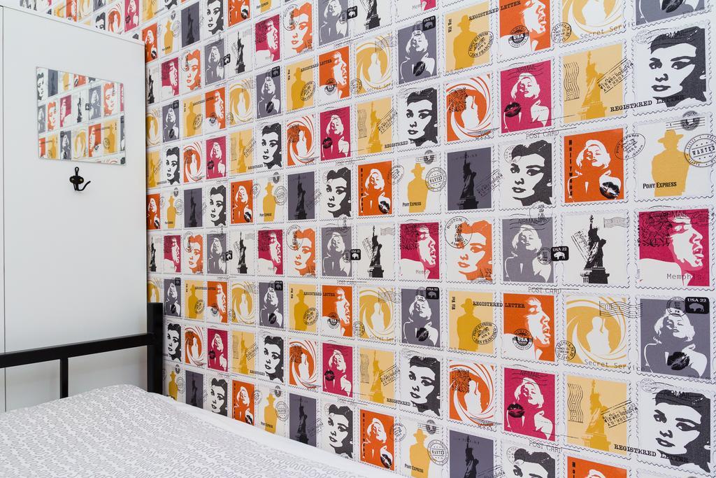 Retro Hostel Poznan Bilik gambar
