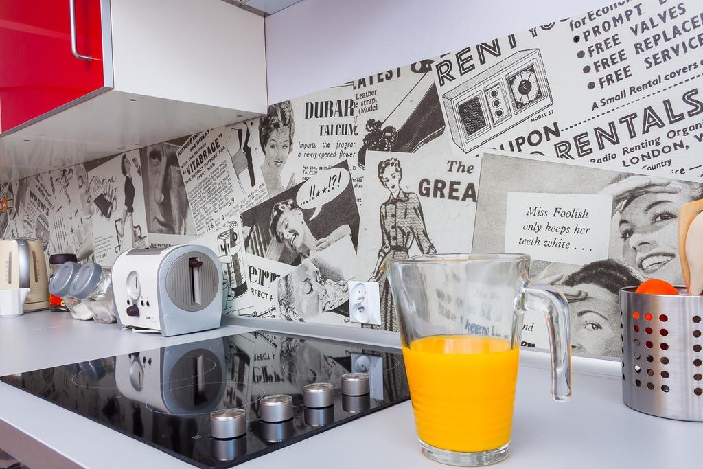Retro Hostel Poznan Luaran gambar