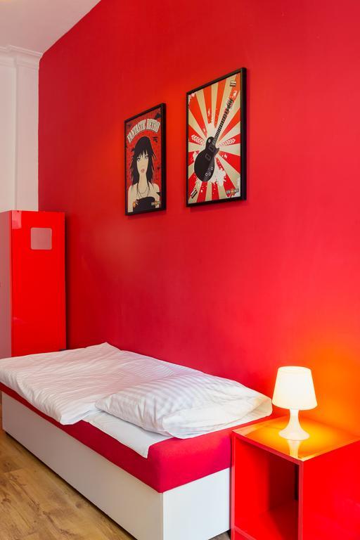Retro Hostel Poznan Bilik gambar